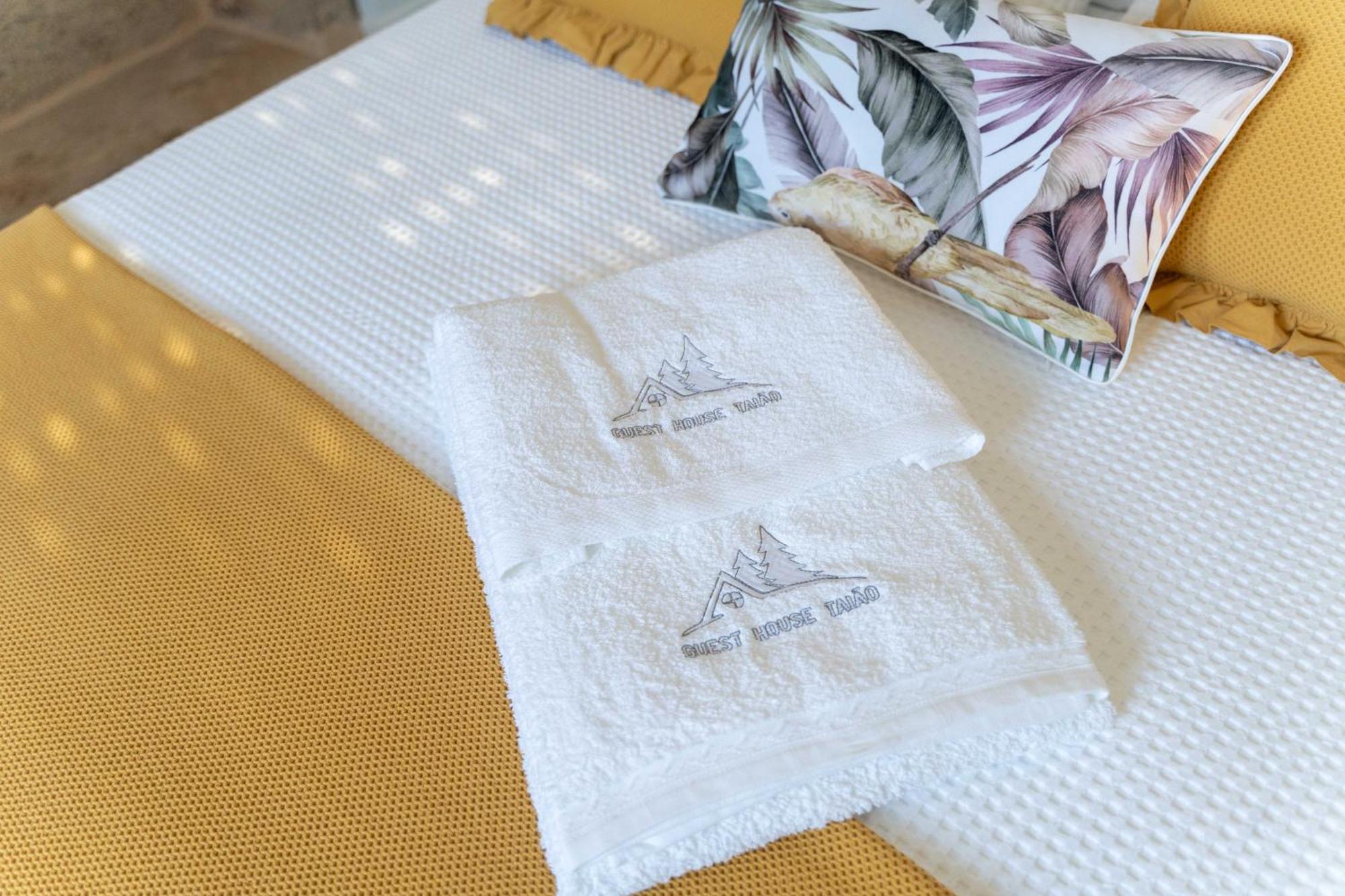 Guest House Taiao Валенса Экстерьер фото